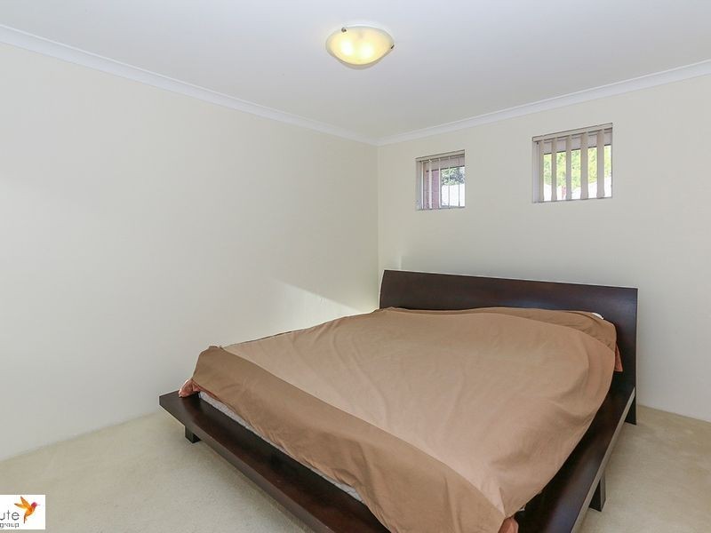 5/17 Yallambee Way, Queens Park WA 6107