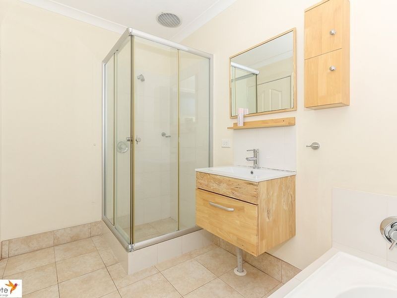 5/17 Yallambee Way, Queens Park WA 6107