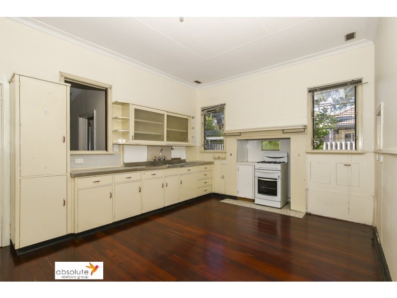 32 Alexandra Place, Bentley WA 6102