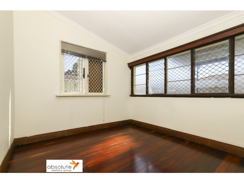 32 Alexandra Place, Bentley WA 6102