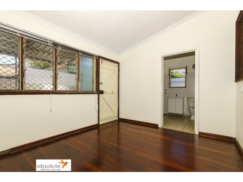 32 Alexandra Place, Bentley WA 6102