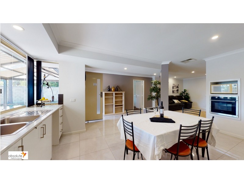 13 Killaloe Place, Waterford WA 6152