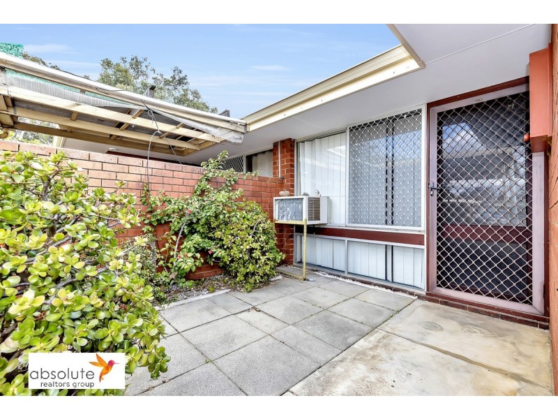 10 Forest Court, Armadale WA 6112