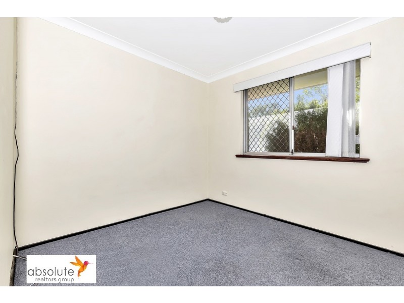 10 Forest Court, Armadale WA 6112