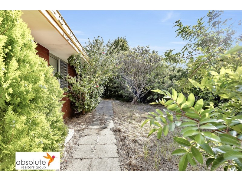 10 Forest Court, Armadale WA 6112