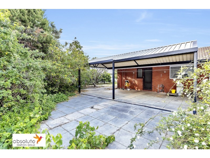 10 Forest Court, Armadale WA 6112