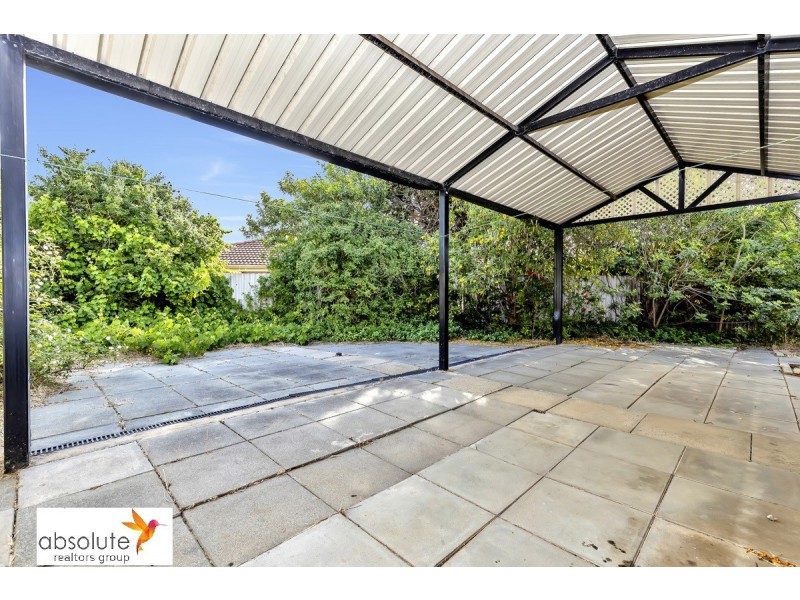 10 Forest Court, Armadale WA 6112