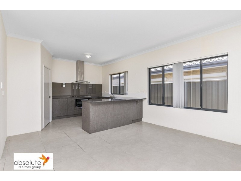 36 Hilory Street, Coolbellup WA 6163