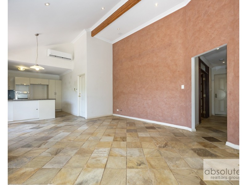 1/105 Bickley Road, Beckenham WA 6107