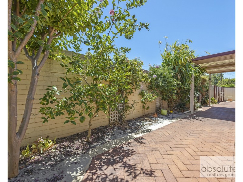 1/105 Bickley Road, Beckenham WA 6107