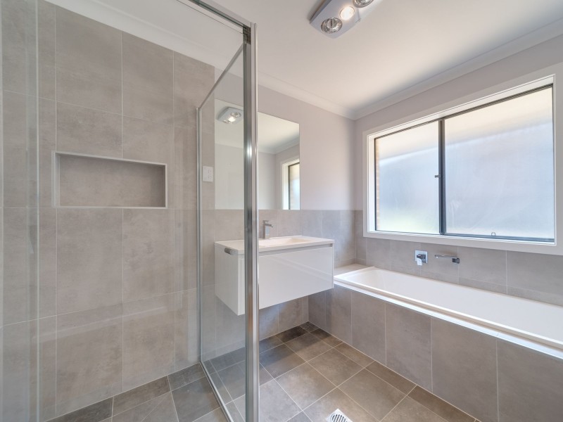 17 McGrath Place, Goulburn NSW 2580