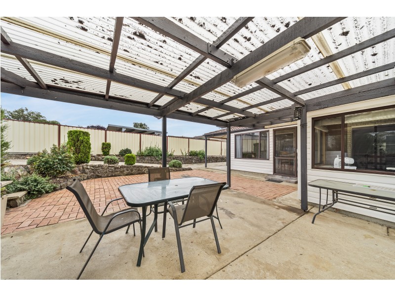 8 Kings Way, Goulburn NSW 2580