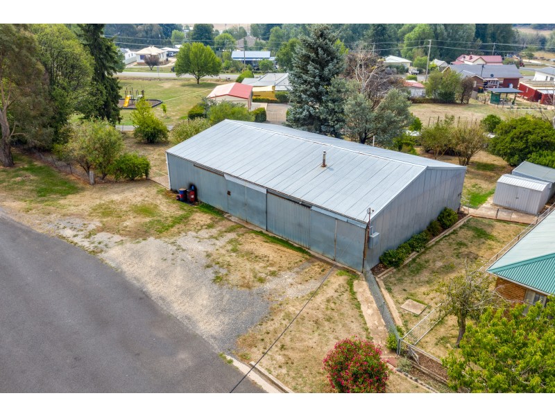 29 Brooklands St, Crookwell NSW 2583