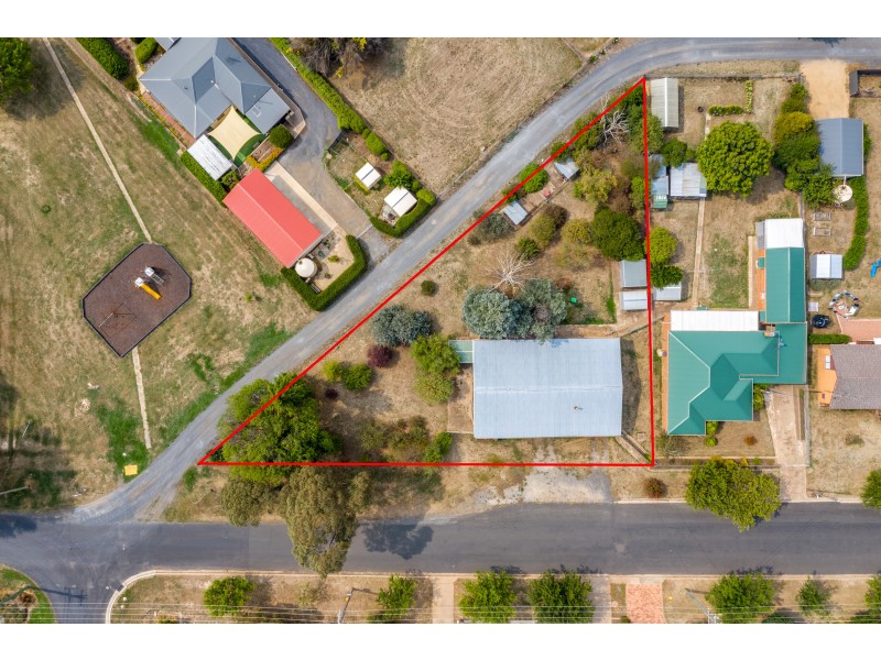 29 Brooklands St, Crookwell NSW 2583