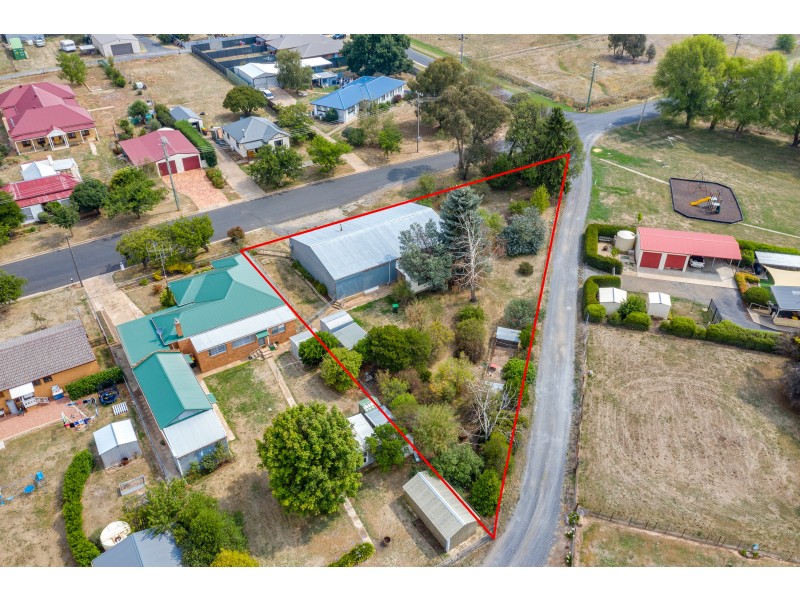 29 Brooklands St, Crookwell NSW 2583