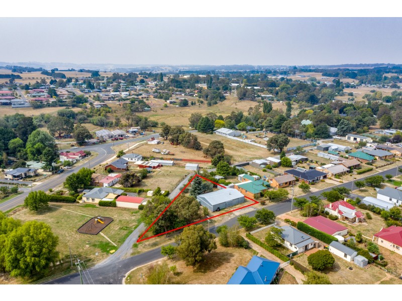 29 Brooklands St, Crookwell NSW 2583