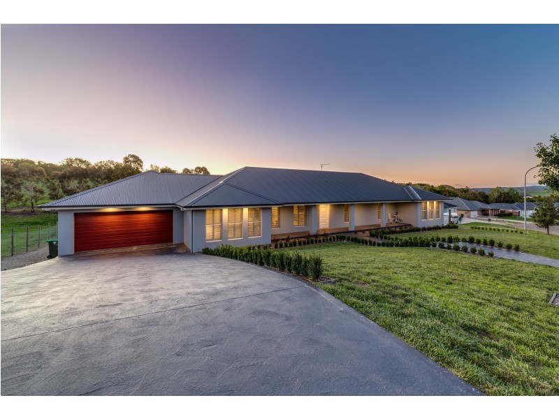 17 Sanctuary Dr, Goulburn NSW 2580
