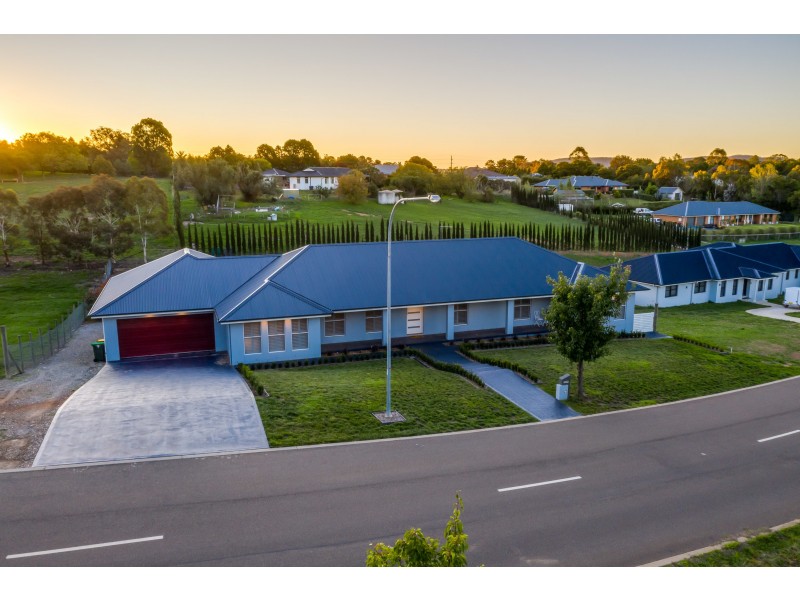 17 Sanctuary Dr, Goulburn NSW 2580