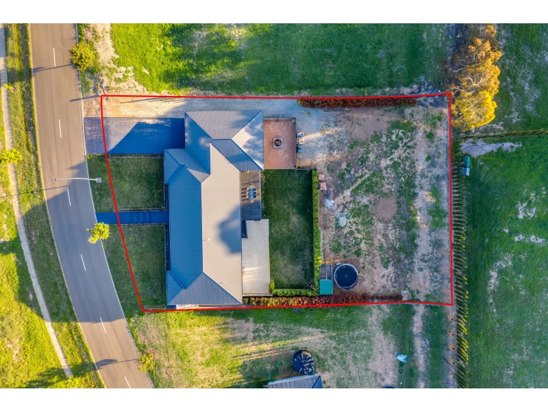 17 Sanctuary Dr, Goulburn NSW 2580