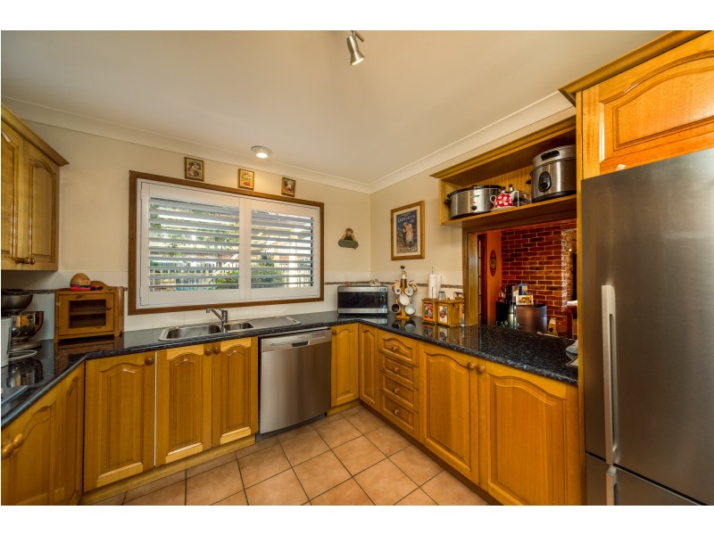 11 Chantilly Ct, Goulburn NSW 2580