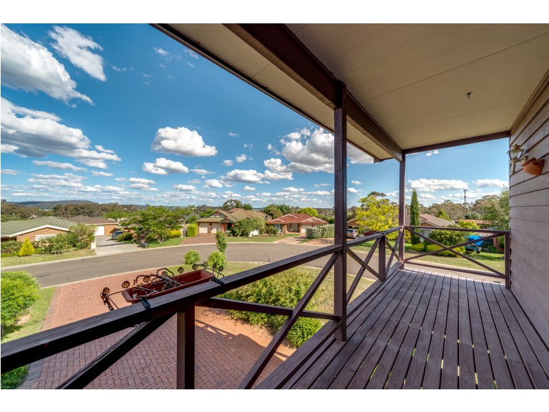 11 Chantilly Ct, Goulburn NSW 2580