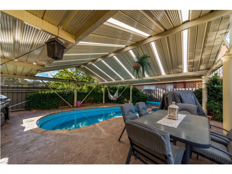 11 Chantilly Ct, Goulburn NSW 2580