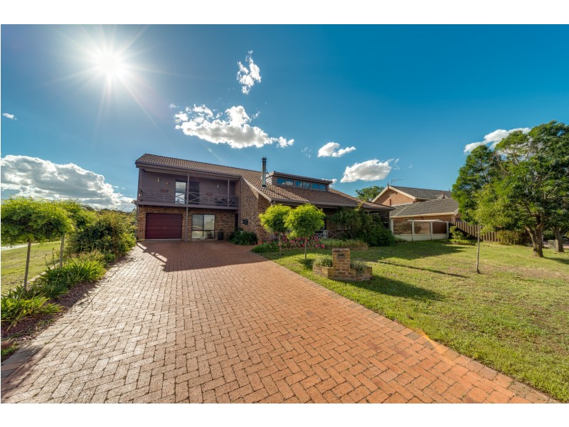 11 Chantilly Ct, Goulburn NSW 2580