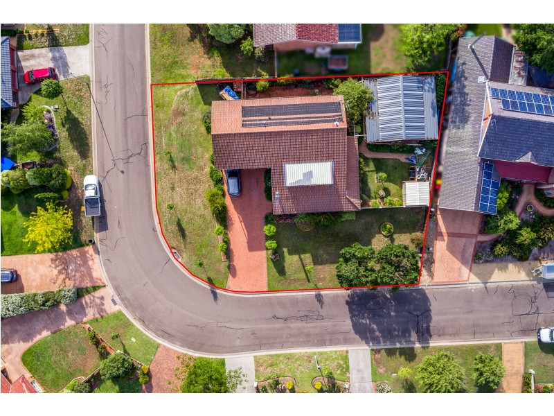 11 Chantilly Ct, Goulburn NSW 2580