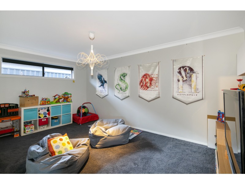 6 Wollondilly Ave, Goulburn NSW 2580