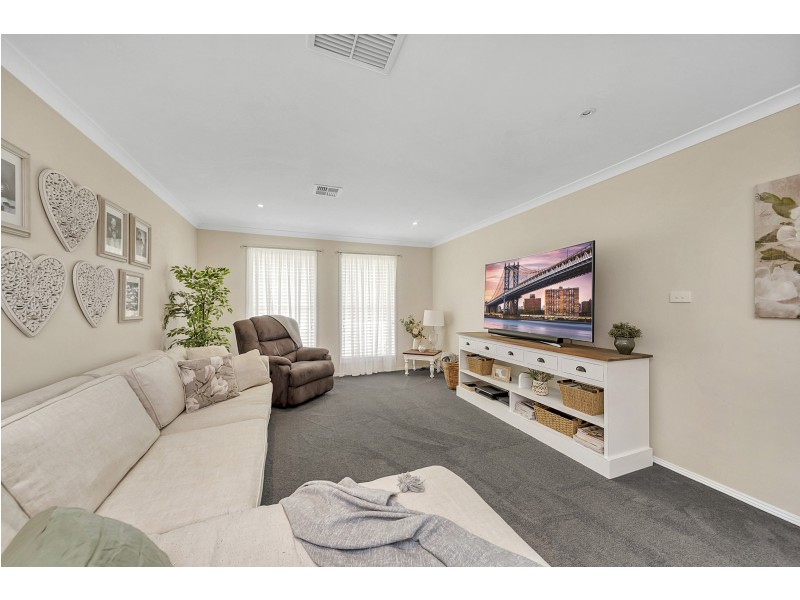 10 Clancy Place, Goulburn NSW 2580