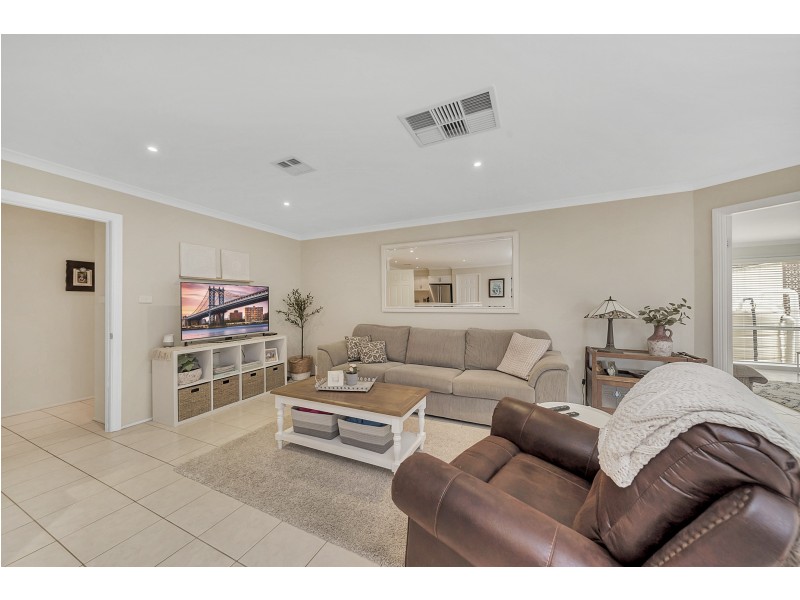 10 Clancy Place, Goulburn NSW 2580