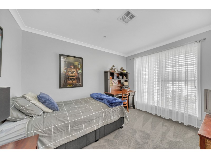 10 Clancy Place, Goulburn NSW 2580