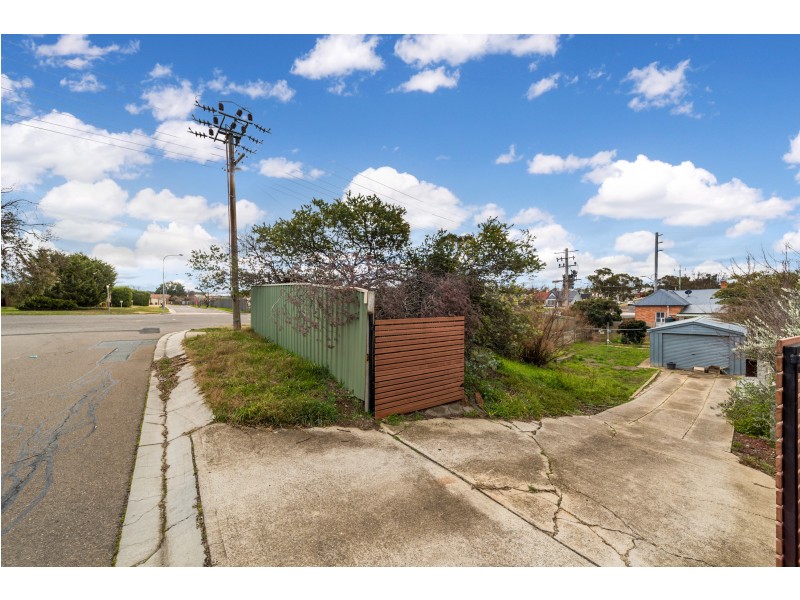 144 Clinton St, Goulburn NSW 2580