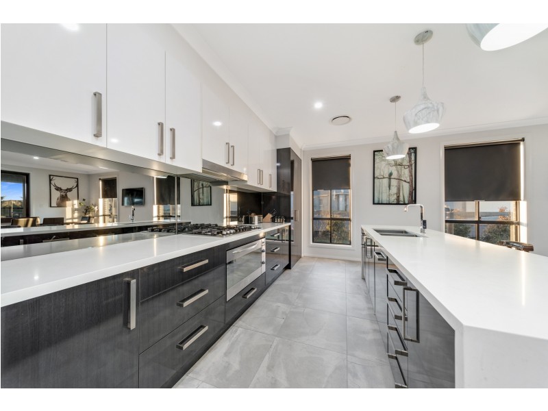 7 Little Close, Goulburn NSW 2580