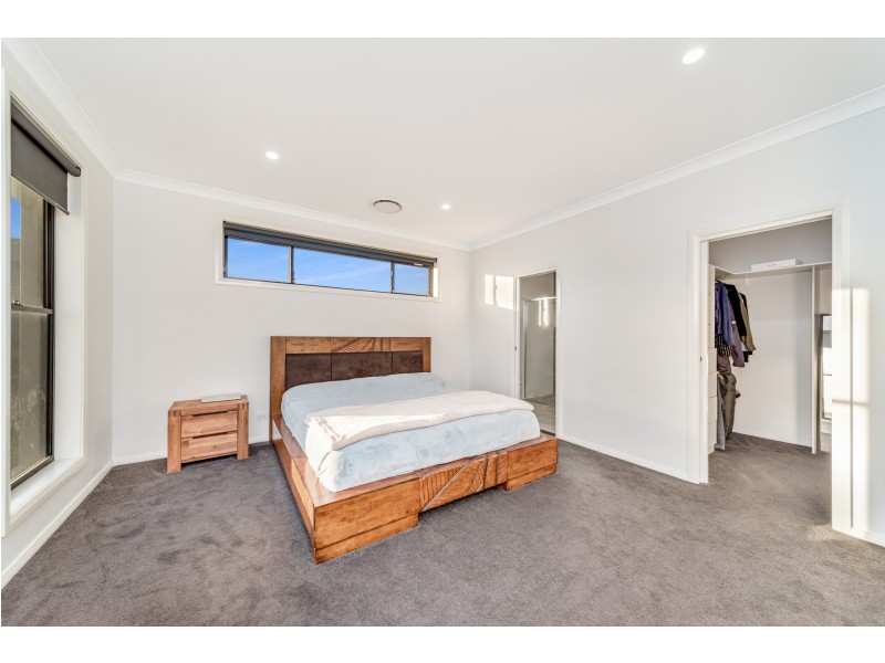 7 Little Close, Goulburn NSW 2580