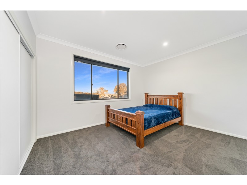 7 Little Close, Goulburn NSW 2580