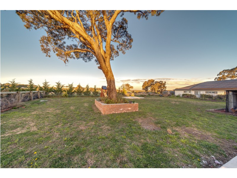 7 Little Close, Goulburn NSW 2580