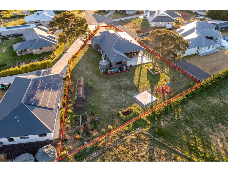 7 Little Close, Goulburn NSW 2580
