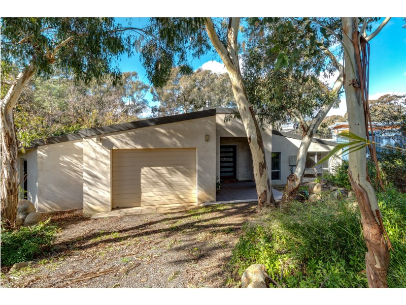 27 Slocombe St, Goulburn NSW 2580