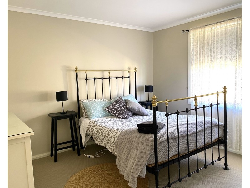 31 Francis St, Goulburn NSW 2580