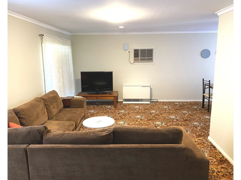 31 Francis St, Goulburn NSW 2580