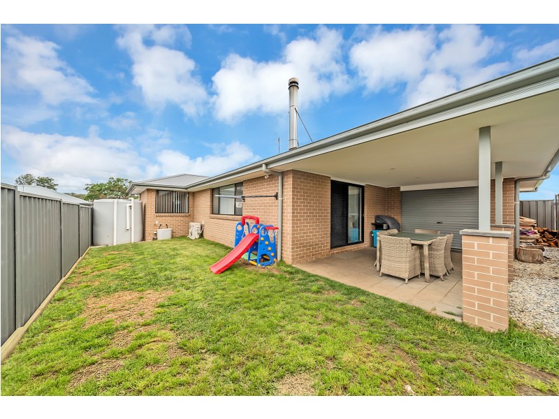 5 Huxtable Place, Goulburn NSW 2580