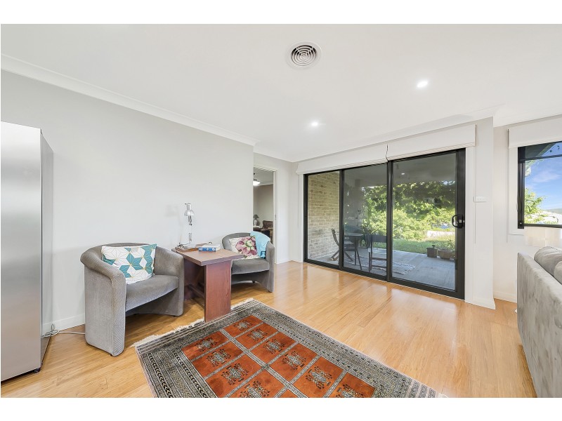 9 Poidevin Place, Goulburn NSW 2580