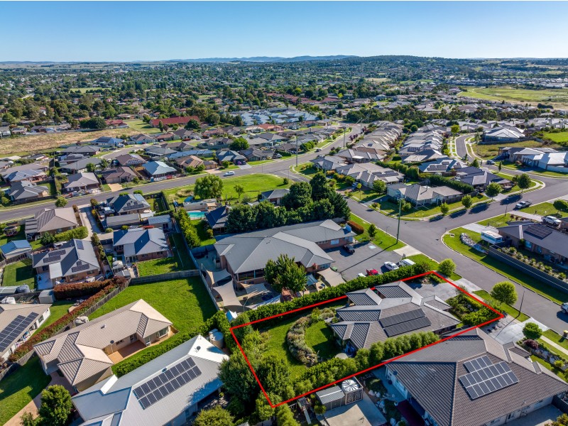 9 Poidevin Place, Goulburn NSW 2580