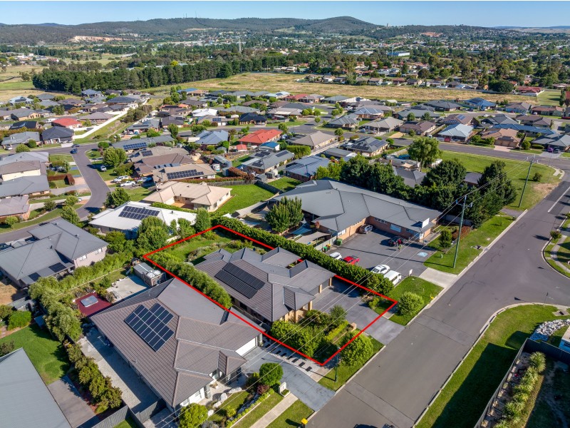 9 Poidevin Place, Goulburn NSW 2580