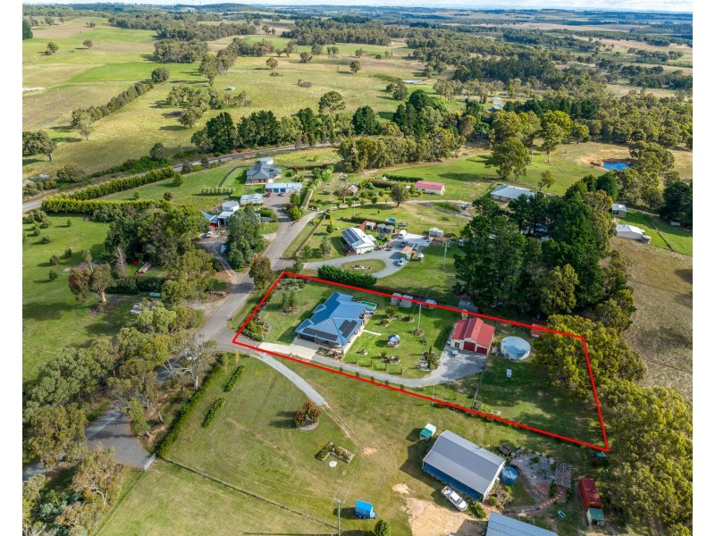 12 Smith Road, Crookwell NSW 2583