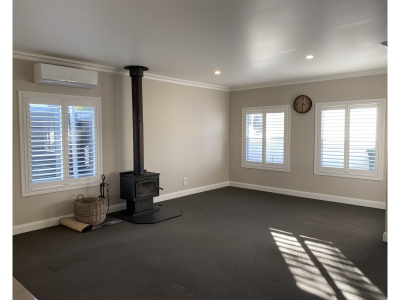 35A Reign St, Goulburn NSW 2580