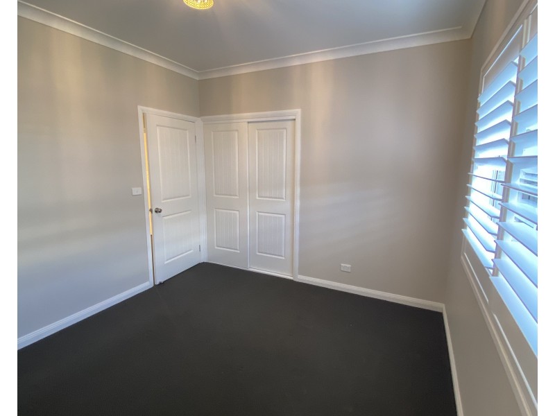 35A Reign St, Goulburn NSW 2580