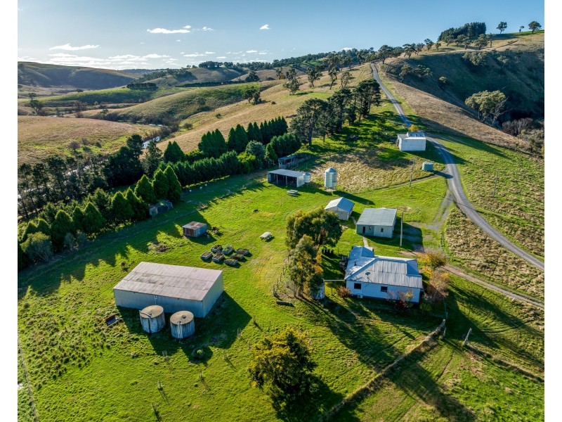 “Kelbri”/121 Blue Hill Rd, Taralga NSW 2580