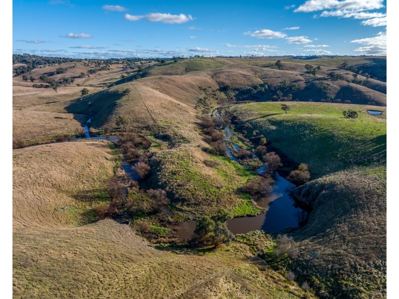 “Kelbri”/121 Blue Hill Rd, Taralga NSW 2580